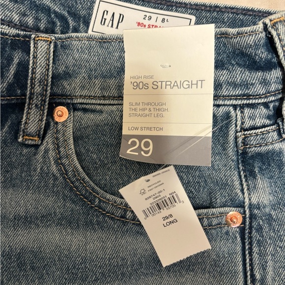 GAP Women's 90s high rise Straight Leg Blue Jeans NWT - Picture 2 of 5